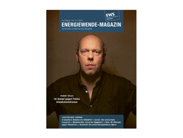 Ansicht des Energiewende Magazins Ausgabe 12 mit dem Porträt von Vladimir Slivyak vor dunklem Hintergrund.