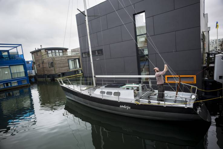 Schwimmende Häuser im Stadtteil Ijburg bei Amsterdam