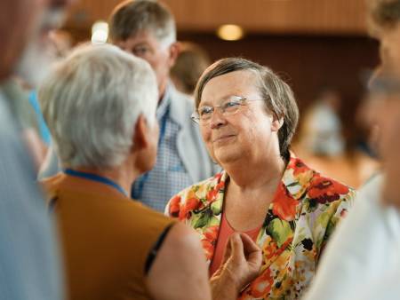 Bärbel Höhn im Gespräch mit Seminarteilnehmern